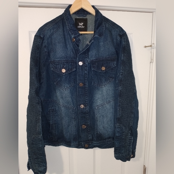 Men jacket - Picture 2 of 4